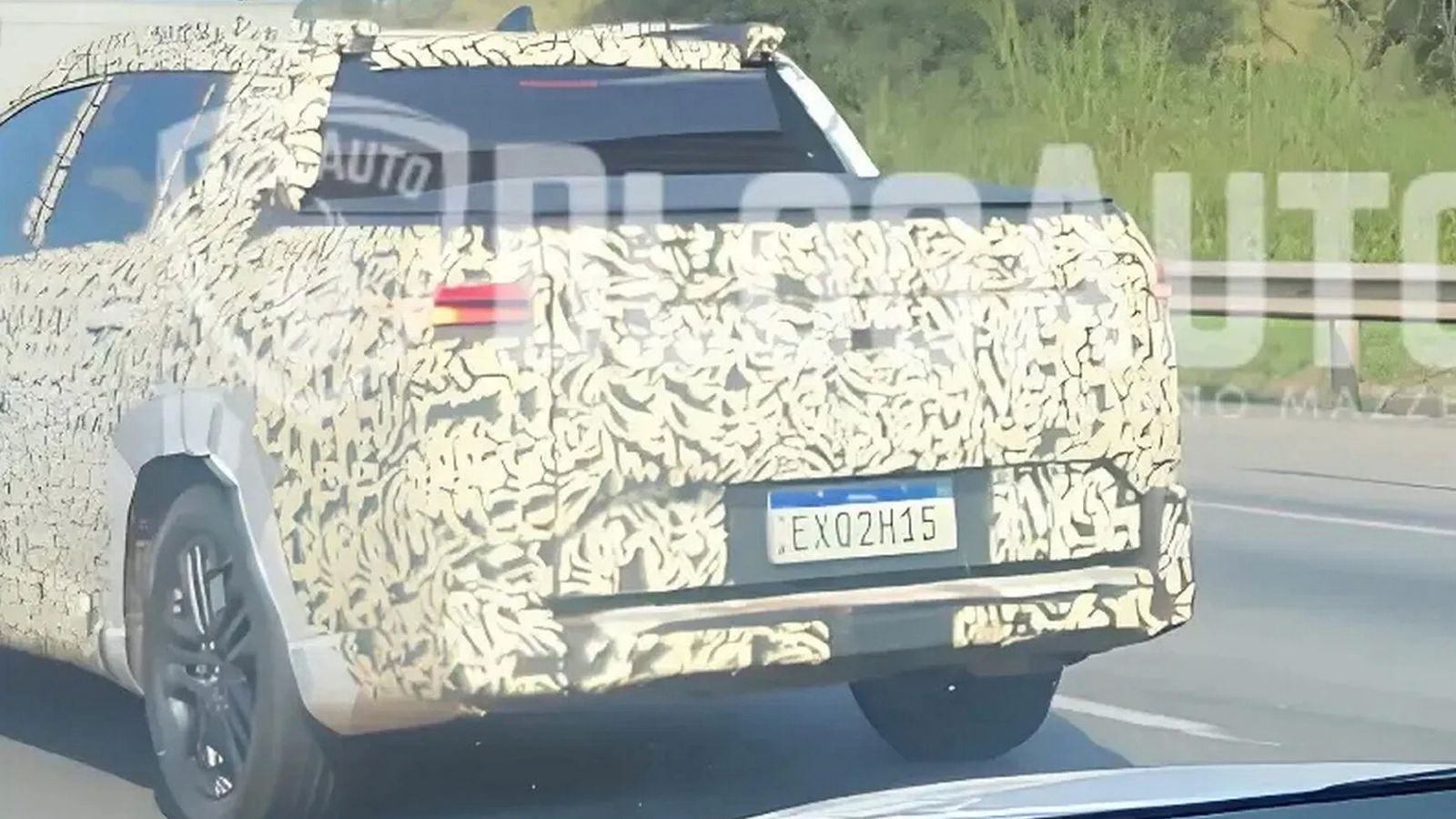 H Toyota έχει έτοιμο νέο pick-up βασισμένο στην Corolla Cross